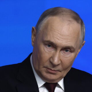 Πούτιν για «παγωμένα» ρωσικά κεφάλαια: «Ληστές» που θα έχουν σοβαρές συνέπειες οι Ευρωπαίοι