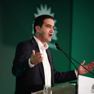 Συνελήφθη ο 16χρονος γιος του Μιχάλη Κατρίνη - Οδηγούσε χωρίς δίπλωμα