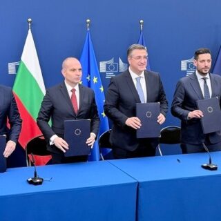 Τριμερής συμφωνία Ελλάδας - Βουλγαρίας - Ρουμανίας για τον Κάθετο Διάδρομο Αιγαίου - Μαύρης Θάλασσας