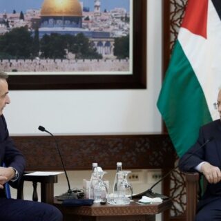 Συνάντηση Μητσοτάκη με τον πρόεδρο της Παλαιστινιακής Αρχής, Μαχμούτ Αμπάς, στη Ραμάλα