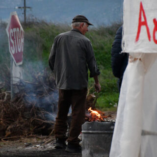Οι αγρότες αποφασίζουν για το μέλλον των κινητοποιήσεων