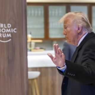 Έκτακτο Ευρωπαϊκό Συμβούλιο για τις σχέσεις ΕΕ - ΗΠΑ στις Βρυξέλλες