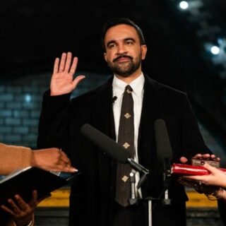 Ο Ζοχράν Μαμντάνι ορκίστηκε δήμαρχος της Νέας Υόρκης