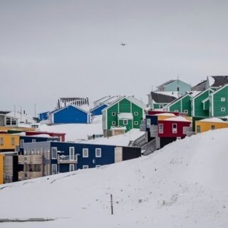 Η Δανία καλεί για «απόλυτο σεβασμό» στην ακεραιότητα της Γροιλανδίας μετά από tweet της συζύγου του αναπληρωτή προσωπάρχη του Λευκού Οίκου
