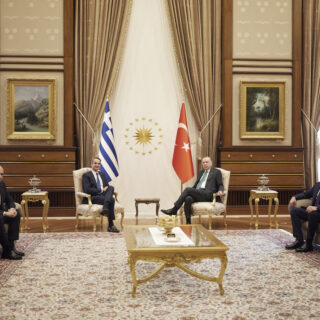 Σε εξέλιξη η συνάντηση Μητσοτάκη με Ερντογάν στην Άγκυρα