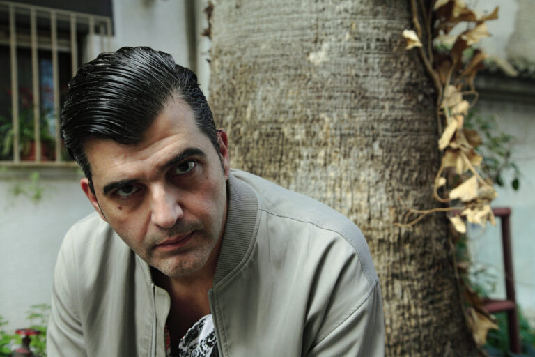 Χρήστος Θεοδωρίδης: «Δεν θεωρώ τις ιδέες μου κάτι ιερό. Αν δεν λειτουργούν, τις πετάω»