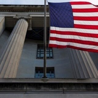 Το Κογκρέσο των ΗΠΑ εναντιώνεται στον πρόεδρο Ντ.Τραμπ για τους τελωνειακούς δασμούς