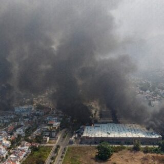 Μεξικό: Κύμα βίας αφότου ο στρατός σκότωσε τον αρχηγό ενός από τα μεγαλύτερα καρτέλ ναρκωτικών