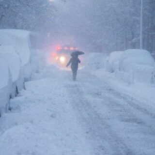 Αντιμέτωπες με σφοδρή χιονοθύελλα οι βορειοανατολικές ΗΠΑ