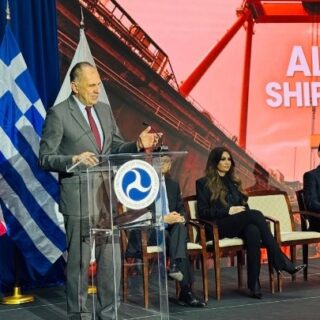 ΗΠΑ-Ελλάδα: Υπεγράφη η συμφωνία ONEX – Hanwha για ναυπηγική και ενεργειακή συνεργασία