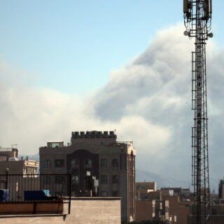 Ιράν: Στους 787 ανήλθε ο αριθμός των νεκρών - Ζημιές στην πυρηνική μονάδα της Νατάνζ