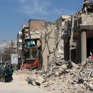 Ιράν: Ξεπερνούν τους 1.200 οι νεκροί από την έναρξη του πολέμου