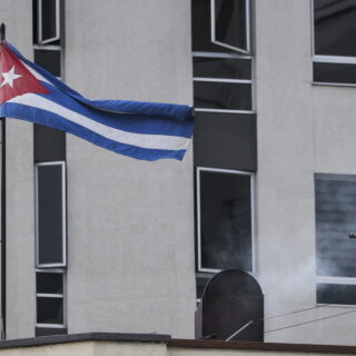 Η Κούβα ξεκίνησε συνομιλίες με τις ΗΠΑ