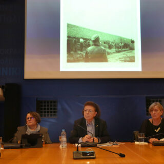 ΥΠΠΟ: Παρουσιάστηκαν οι συγκλονιστικές φωτογραφίες από την εκτέλεση των 200 κομμουνιστών