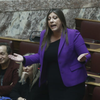 Βουλή: Κόντρα ανάμεσα σε Κωνσταντοπούλου και Παπασταύρου για τον επαναπατρισμό της Σοφίας Μητσοτάκη