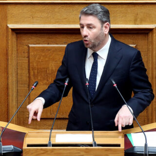 Ανδρουλάκης για Chevron: Υπερψηφίζουμε, αλλά καταψηφίζουμε το επίμαχο άρθρο 30