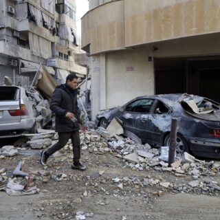 Ισραηλινά μαχητικά σπάνε το φράγμα του ήχου και προκαλούν πανικό στη Βηρυτό