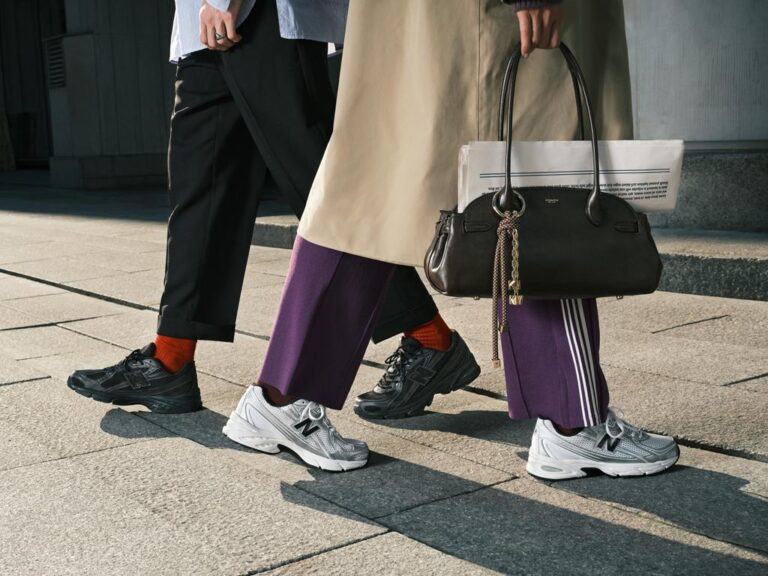 Γυναικεία αθλητικά παπούτσια σε έναν εναλλακτικό κόσμο – μπορεί η άνεση να συμβαδίσει με την καλλιτεχνική έκφραση;