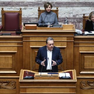 Σύγκληση Συμβουλίου Πολιτικών Αρχηγών για τον πόλεμο στη Μέση Ανατολή ζητά ο Σωκράτης Φάμμελος