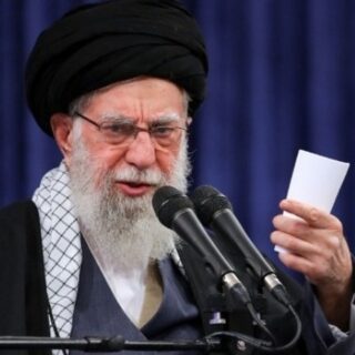 Νεκρός ο Χαμενεΐ:  Το Ιράν επιβεβαίωσε το θάνατο του