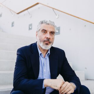 «Η λέξη» του Άλκη Μπαλτά έρχεται στην Εναλλακτική Σκηνή της ΕΛΣ