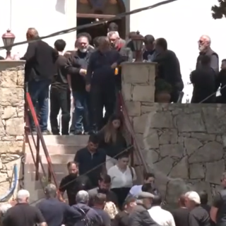 Ρέθυμνο: Το τελευταίο αντίο είπαν συγγενείς και φίλοι στον 21χρονο Νικήτα