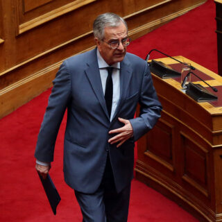 Αντώνης Σαμαράς: «Τι φοβάστε κ. Μητσοτάκη;»