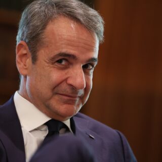 Επιστολή 10 πρώην υπουργών και βουλευτών της ΝΔ κατά Μητσοτάκη