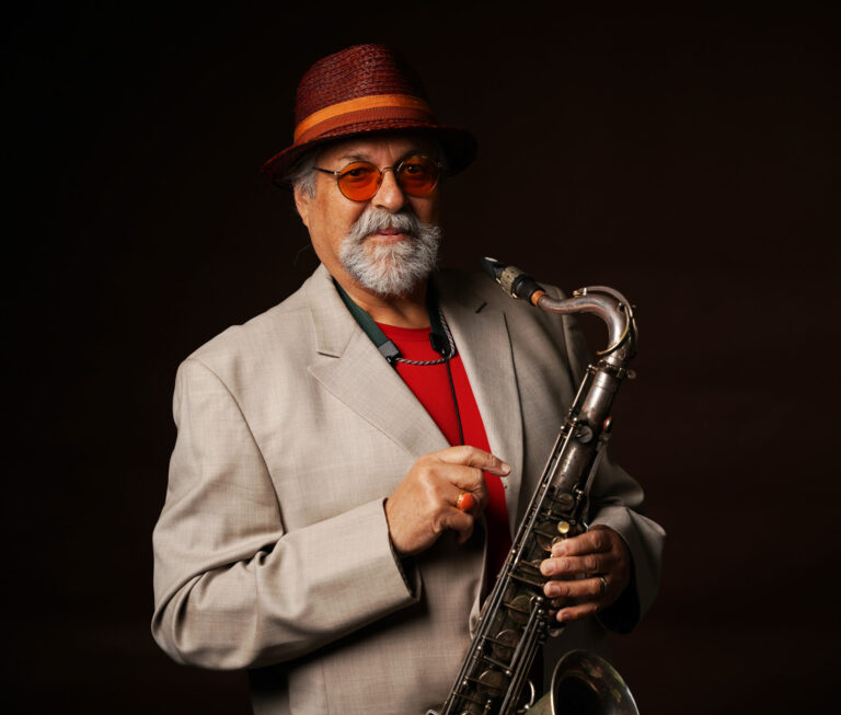 Joe Lovano: Ο κόσμος ήταν πάντα ανάποδα, η δουλειά μας είναι να τον φέρουμε στα ίσα του