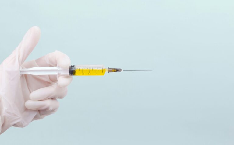 Το πρώτο εμβόλιο σχεδιασμένο από την Τεχνητή Νοημοσύνη
