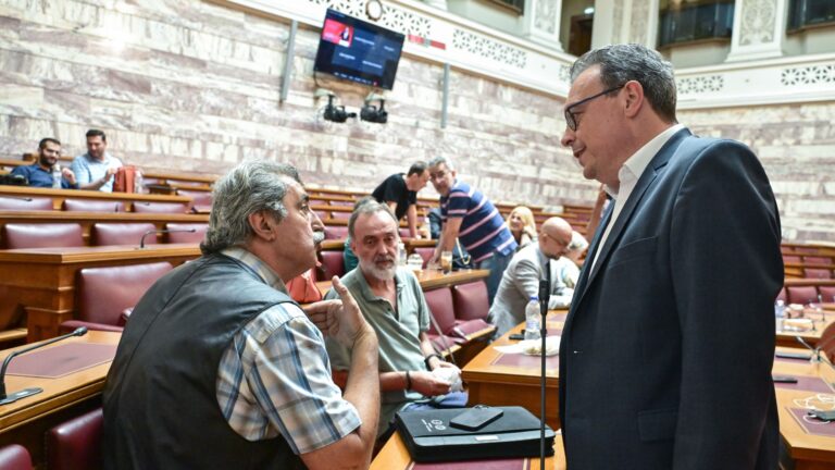 Μήνυμα Πολάκη στον Φάμελλο: Ο ΣΥΡΙΖΑ δεν πρόκειται να σβήσει