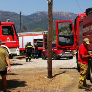Σε συναγερμό για πυρκαγιές η χώρα - Ποιες περιοχές είναι στο «κόκκινο»