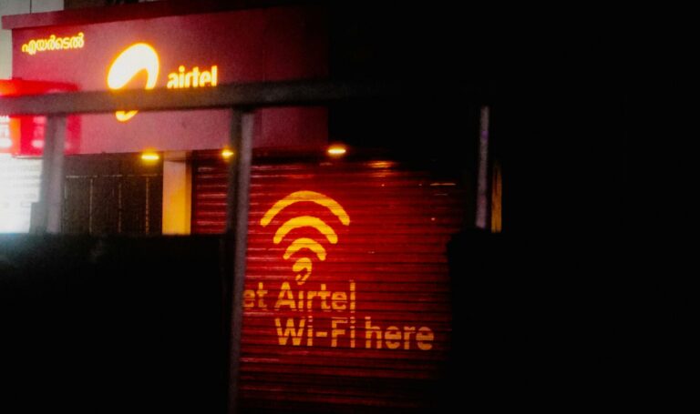 Τα πιο παράξενα πράγματα που μπλοκάρουν το Wi-Fi στο σπίτι