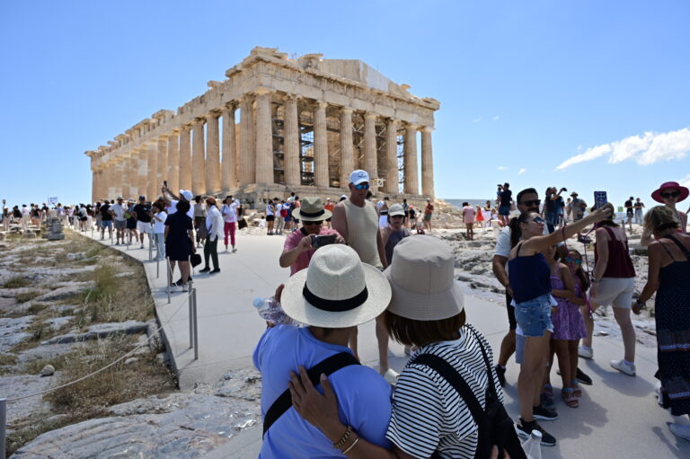 Είναι η Αθήνα προετοιμασμένη για έναν ακραίο καύσωνα;