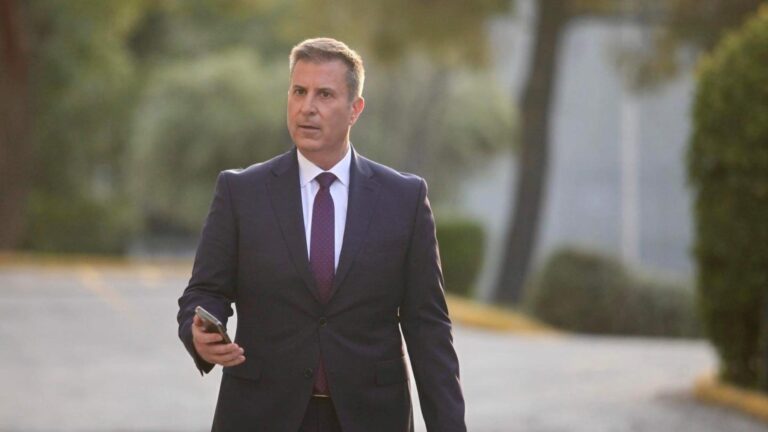Το μετέωρο βήμα του Παναγιώτη Στάθη: Τέλος από ΑΝΤ1, υποψήφιος για την ΕΡΤ, πρόταση από τον ΣΚΑΪ
