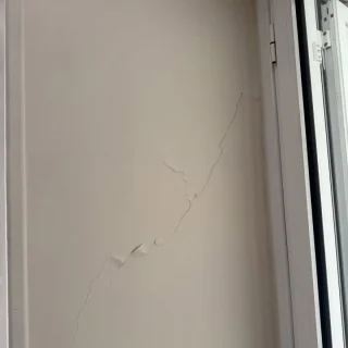 Εισαγγελική παρέμβαση για τις ρωγμές σε κτήρια της Κυψέλης λόγω έργων του Μετρό