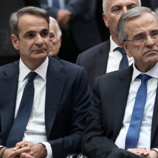 Αλλάζει πίστα η κόντρα με τον Σαμαρά