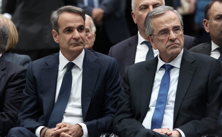 Αλλάζει πίστα η κόντρα με τον Σαμαρά