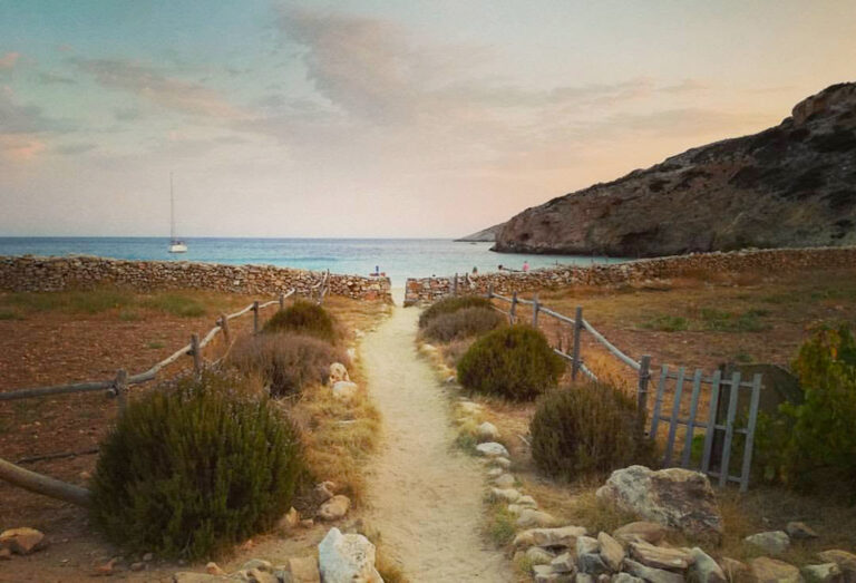 κλειστό κινητό, Δονούσα