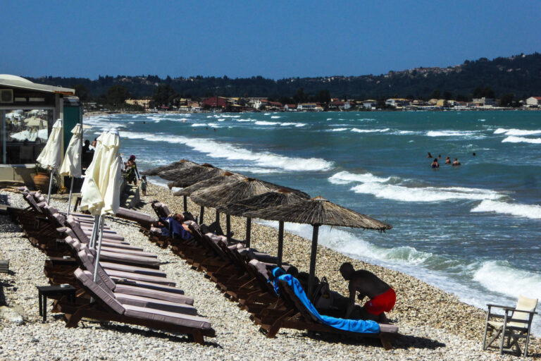 Δεκαπενταύγουστος με δυνατά μελτέμια