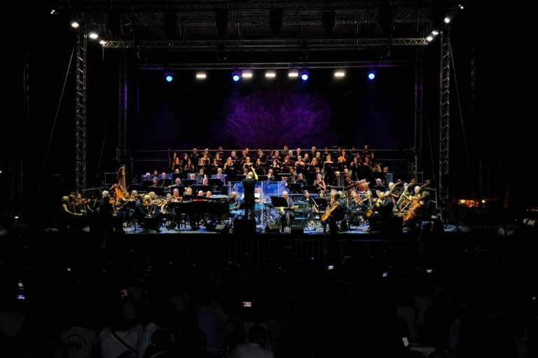 Σεπτέμβριος στο ΚΠΙΣΝ: Συμφωνικοί Beatles και ένα μοναδικό αφιέρωμα στον Leonard Cohen