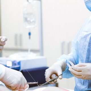 Πρωτοποριακή μεταμόσχευση όρχεως σε 19χρονο ανοίγει νέους δρόμους για τη γονιμότητα