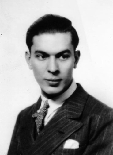 Ο Ανδρέας Εμπειρίκος, τέλη δεκαετίας του '20, λίγο πριν αρχίσει ψυχανάλυση.