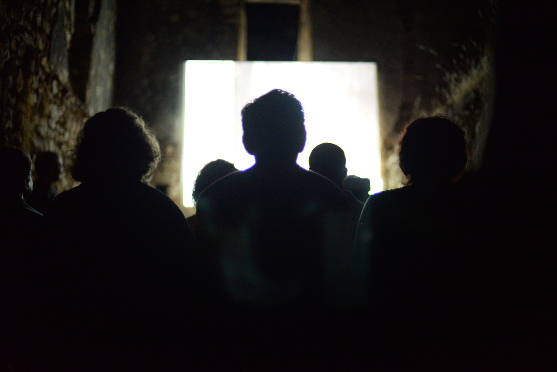 Στους χώρους των προβολών.