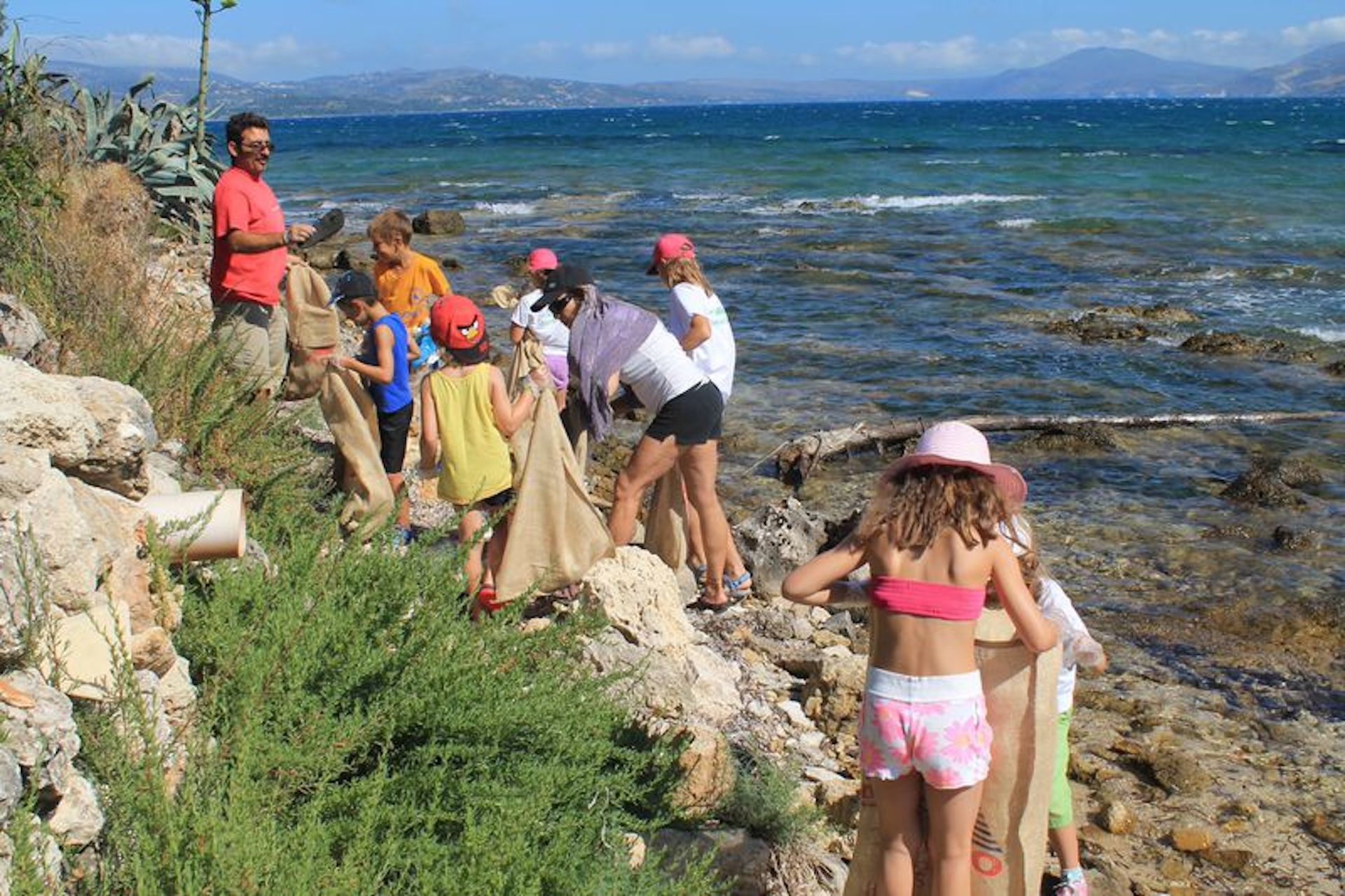 HBMWwNQNfqN-ce6_0CPFy3PsJWUOVaDjMCFnFnXrCak,4q4Cc-liDp4rDZWaakB0ICOC8CH9J4w2rphb3pZ1Gto