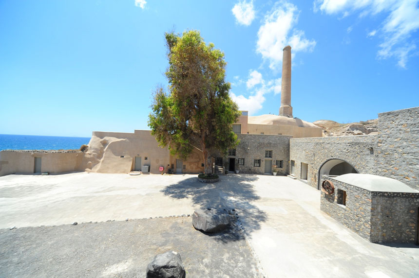 SANTORINI_ARTS_FACTORY_3